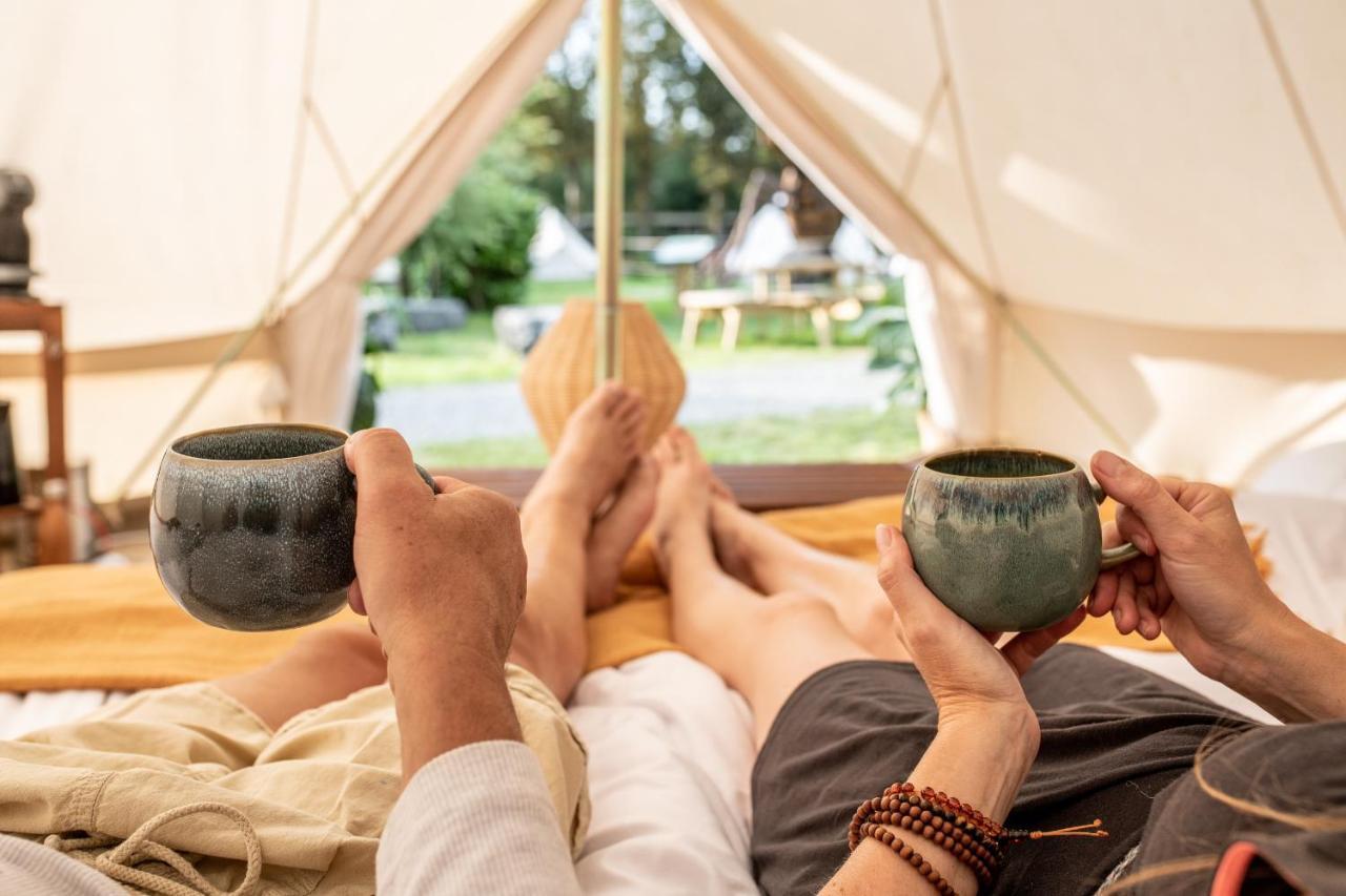 Cocoon Village - Glamping - Domaine Des Grottes De Han Rochefort Exterior foto