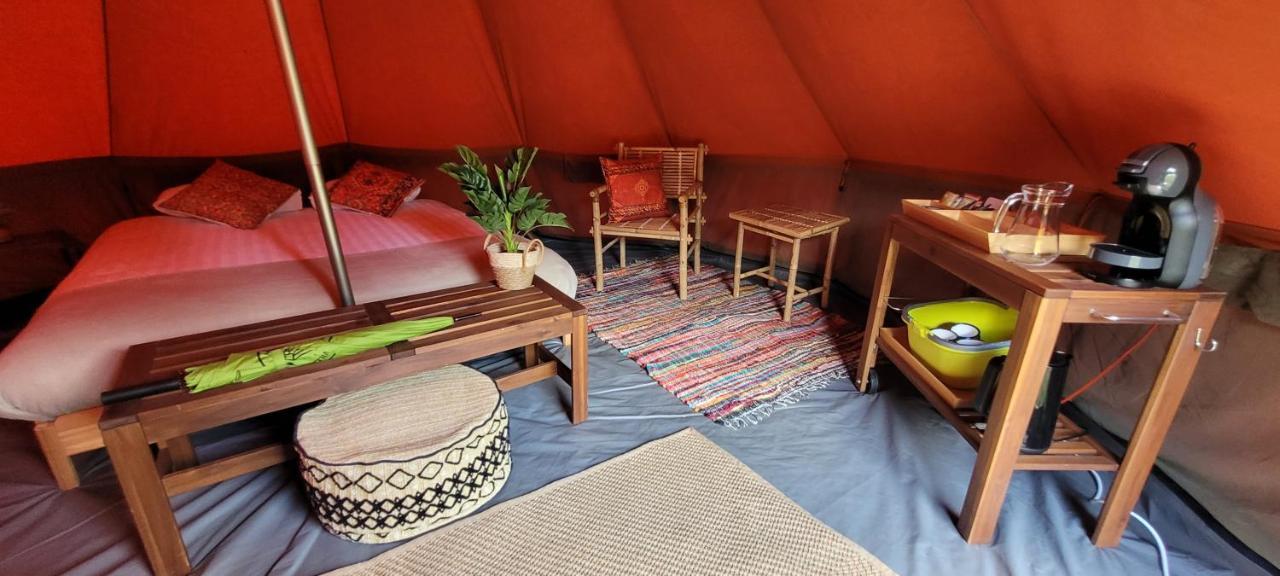 Cocoon Village - Glamping - Domaine Des Grottes De Han Rochefort Exterior foto